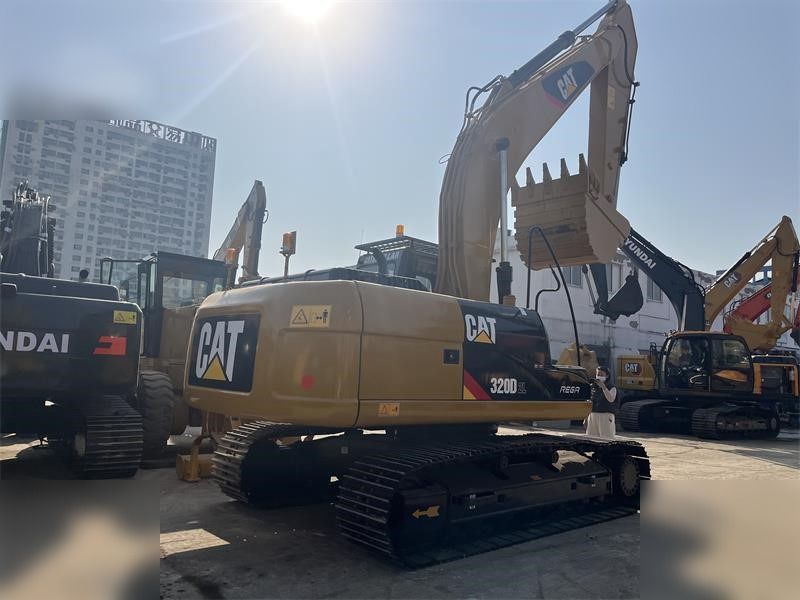 2011 Caterpillar 320D Crawler Excavator