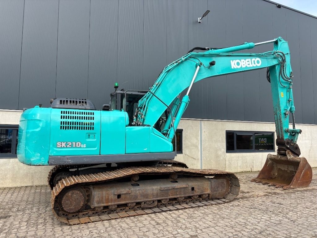 2017 Kobelco SK210LC-10 Crawler Excavator