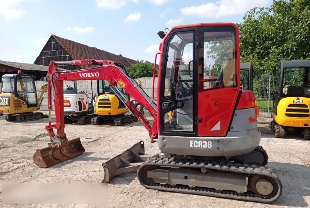 2013 Volvo ECR38 Mini Excavator