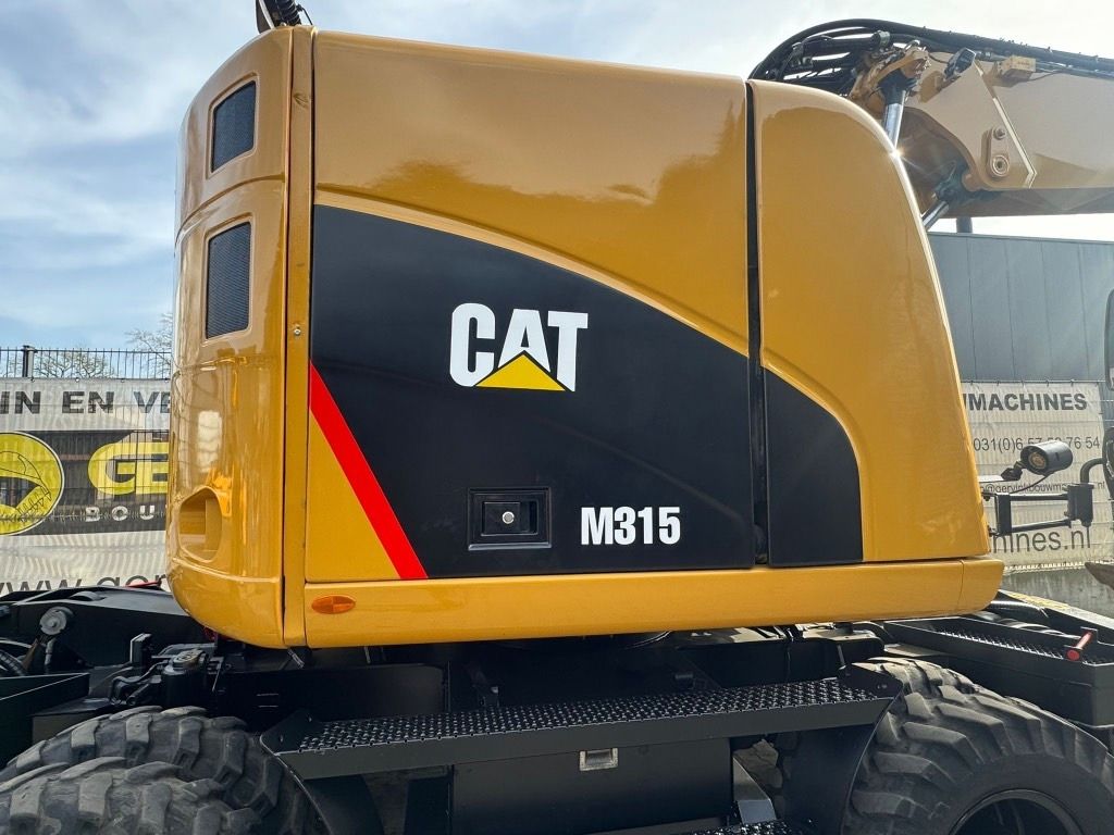 2016 Caterpillar 315 UNAC 22 TTR Wheel Excavator