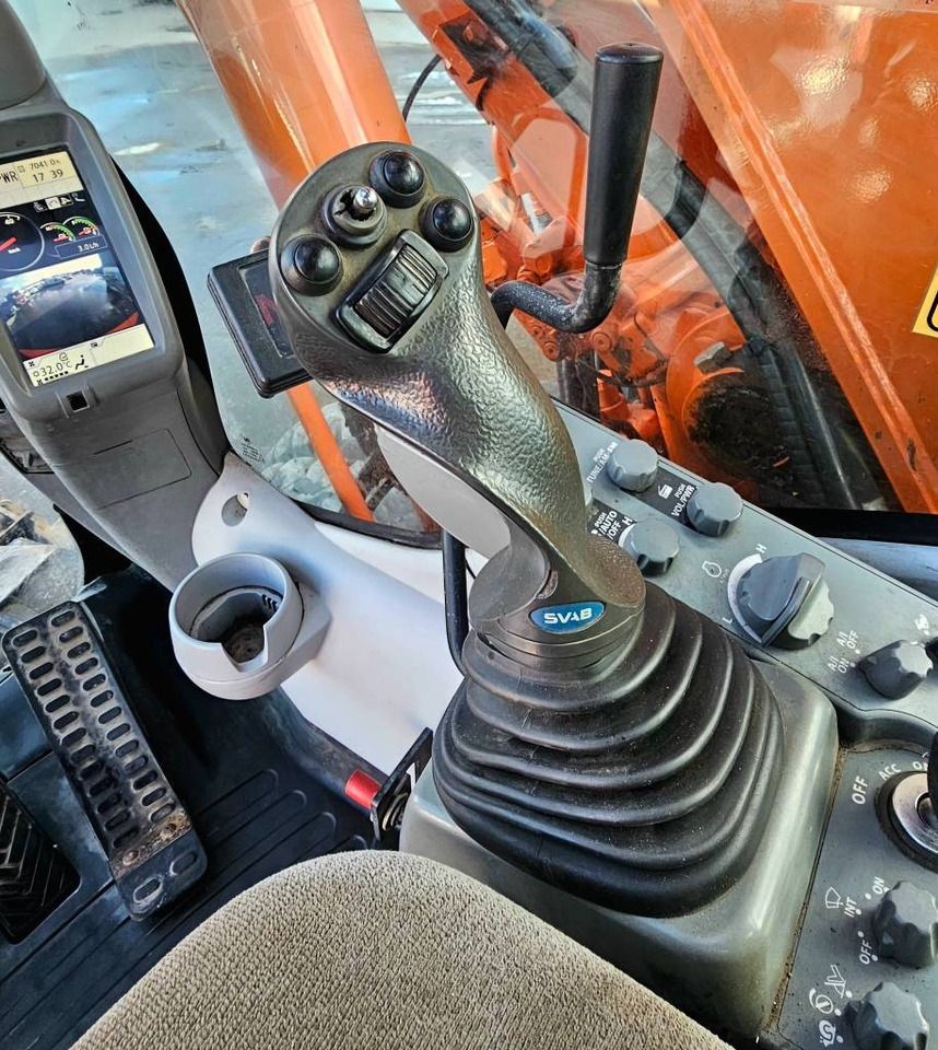 2015 Hitachi ZX140W-5 Wheel Excavator