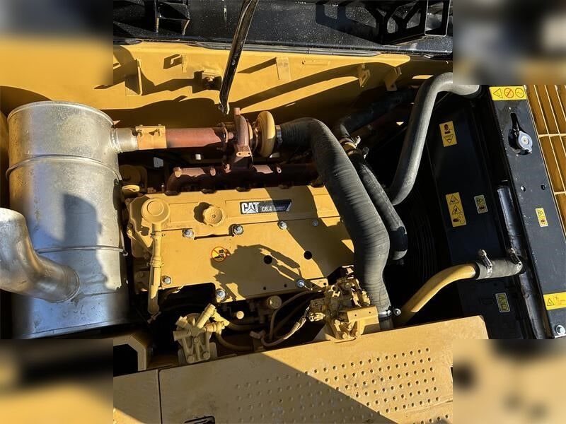 2022 Caterpillar 320D Crawler Excavator