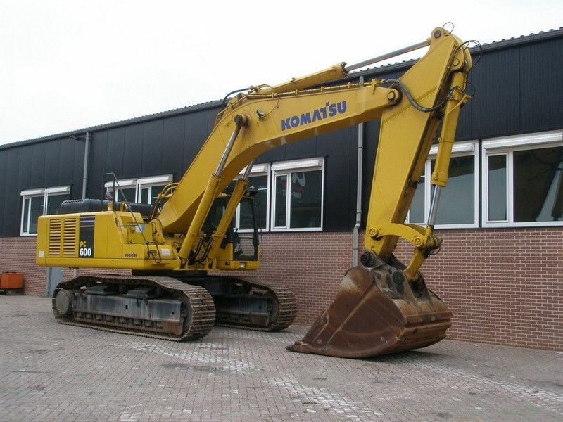 2004 Komatsu PC600LC-7K Crawler Excavator