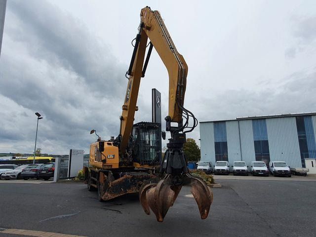 2018 Caterpillar MH3024 Material Handler