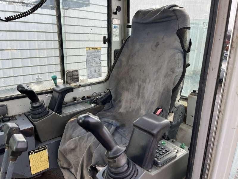 2007 Takeuchi TB180FR Crawler Excavator