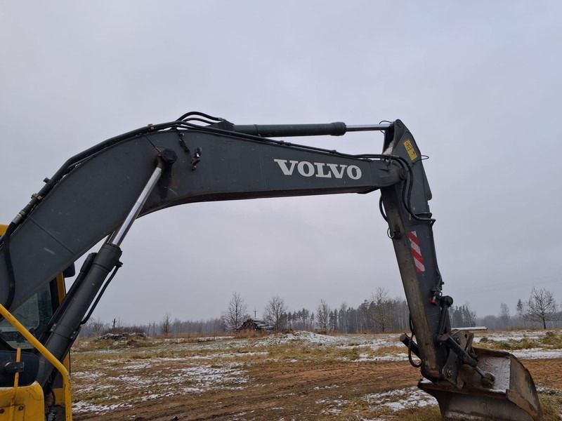 2007 Volvo EC210BLC Crawler Excavator