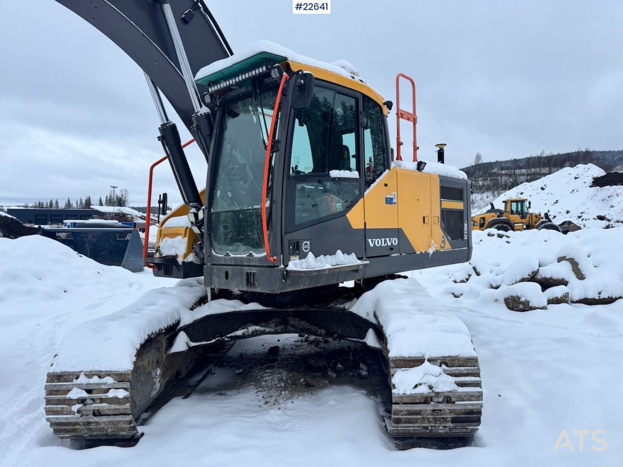 2016 Volvo EC220EL Crawler Excavator