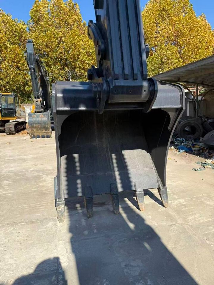 2025 Volvo EC480 Crawler Excavator
