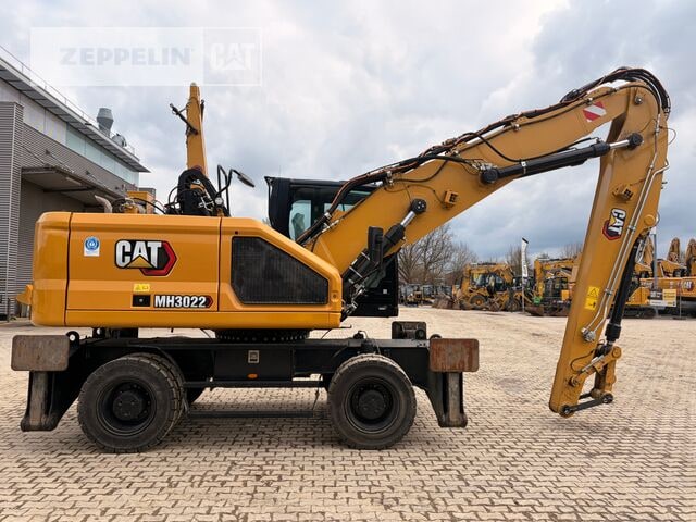 2024 Caterpillar MH3022-07A Material Handler