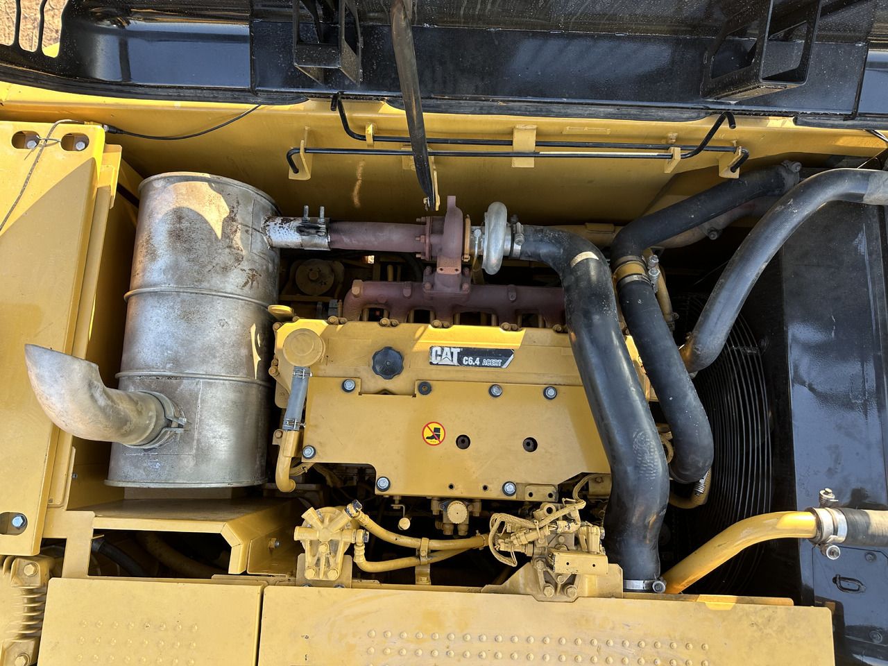 2020 Caterpillar 320DL Crawler Excavator