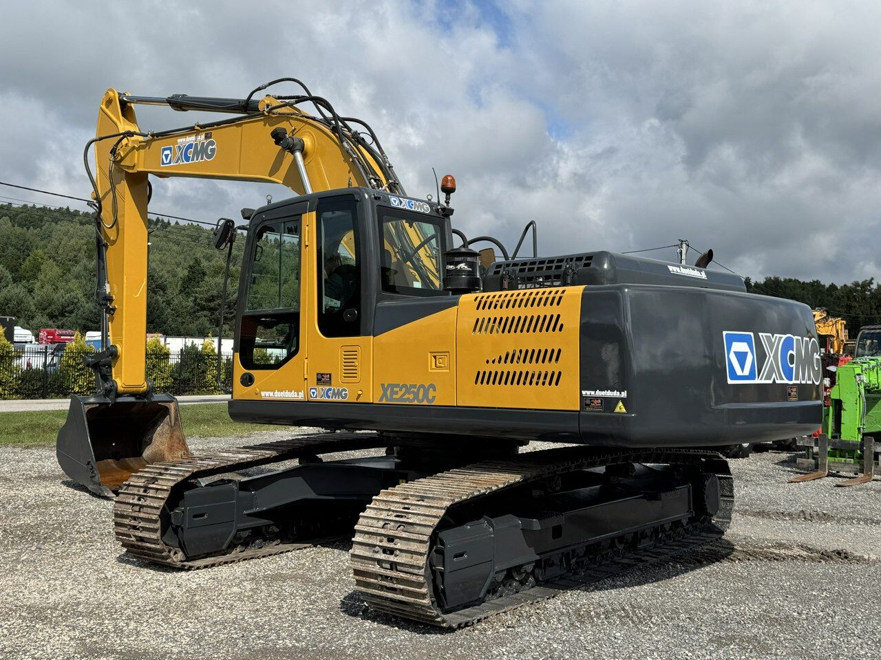 2018 XCMG XE 250C Crawler Excavator