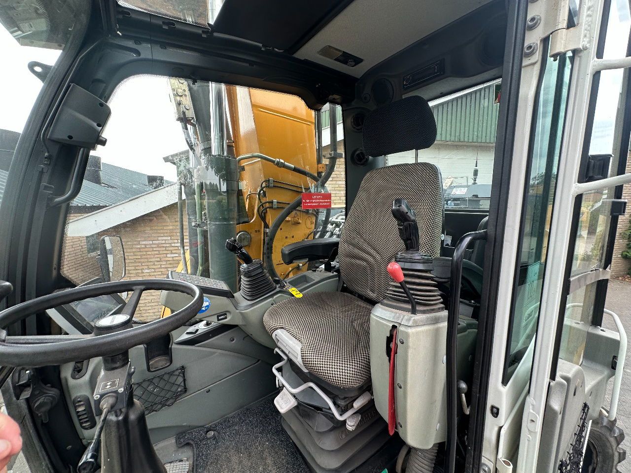 2018 Liebherr A914 Wheel Excavator