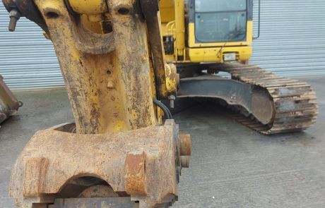 2011 Komatsu PC240LC-8 Crawler Excavator