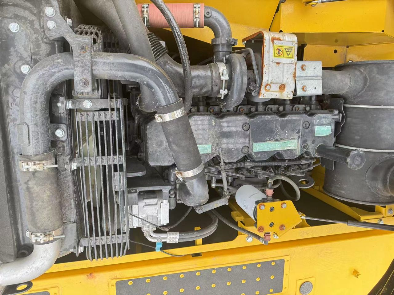 2023 Komatsu PC210-8 Crawler Excavator