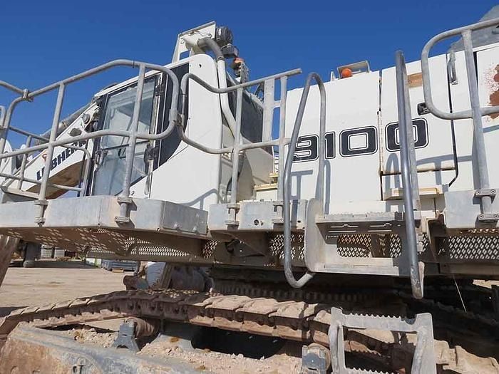2016 Liebherr R9100 Crawler Excavator