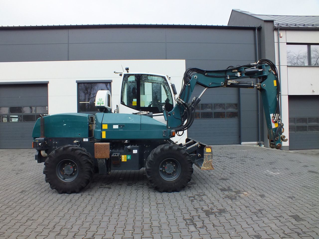 2015 Gallmac TG12 Wheel Excavator