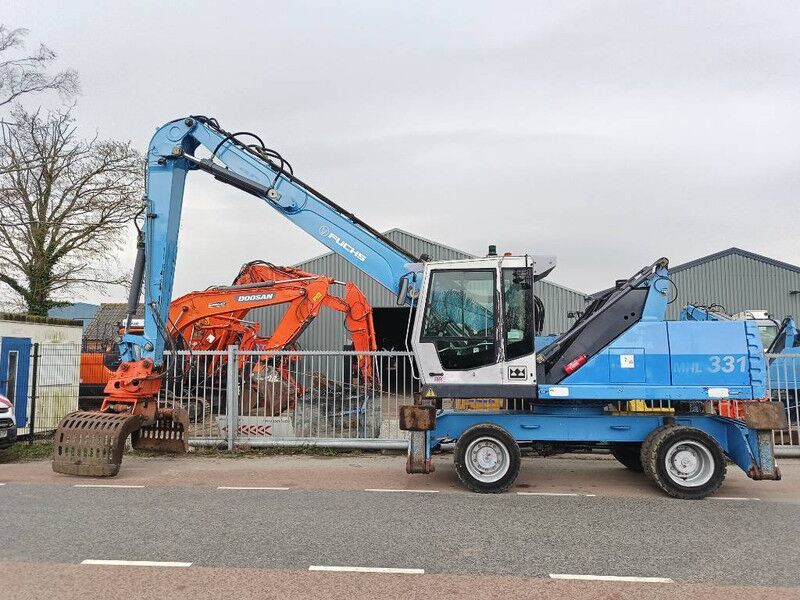 2007 Fuchs MHL331 Material Handler