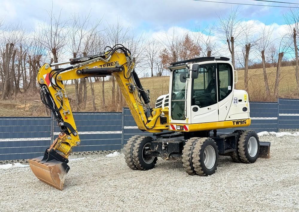 2015 Terex TW85 Wheel Excavator