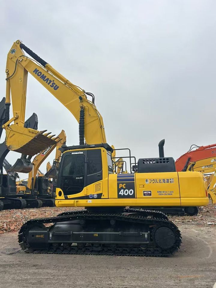 Komatsu PC400 Crawler Excavator