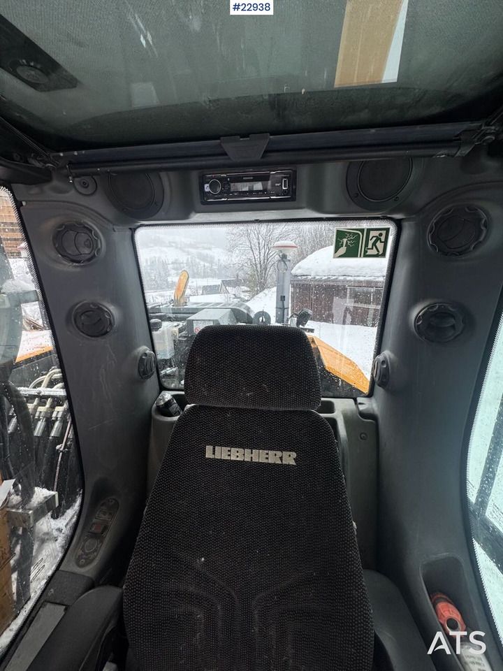 2018 Liebherr R914COMPACT Crawler Excavator