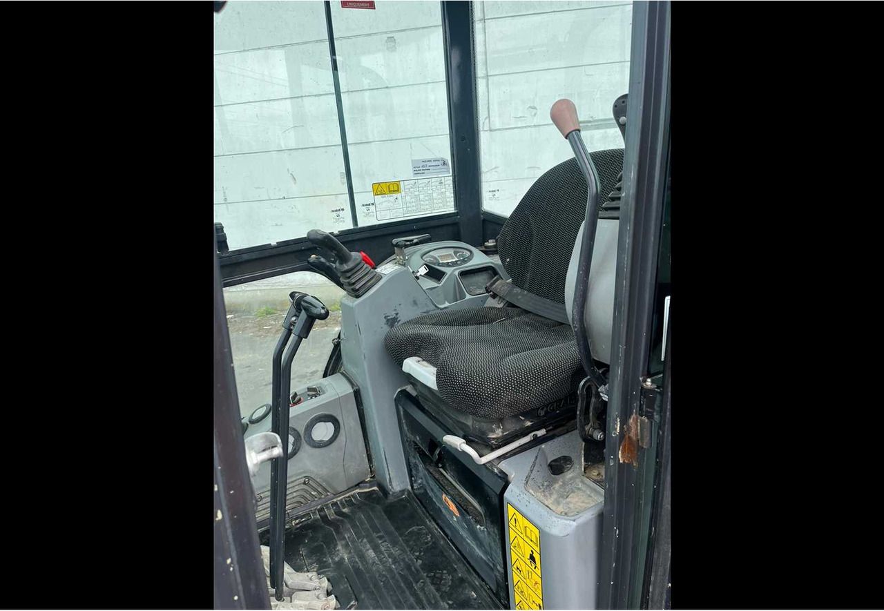 2020 Bobcat E20Z Mini Excavator