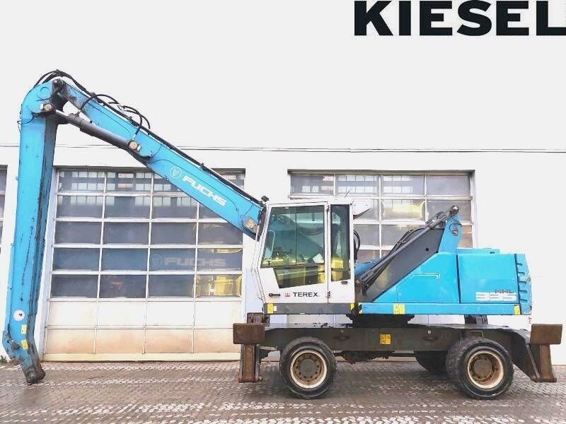 2016 Fuchs MHL335 E Material Handler