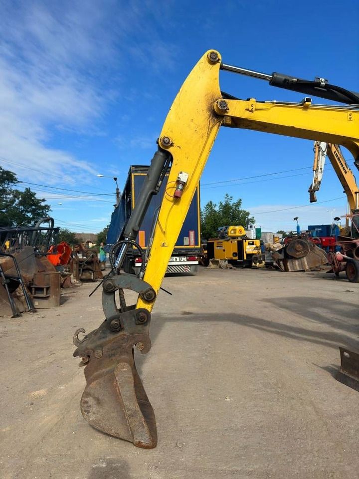 2013 Wacker Neuson ET18 Mini Excavator