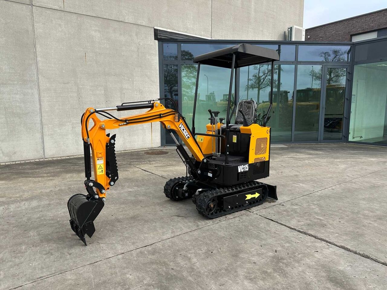 2025 Vicsec VC15-Y Mini Excavator