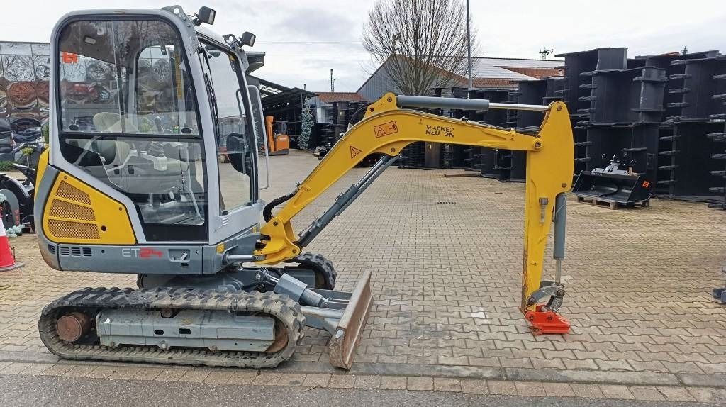 2018 Wacker Neuson ET24 Mini Excavator