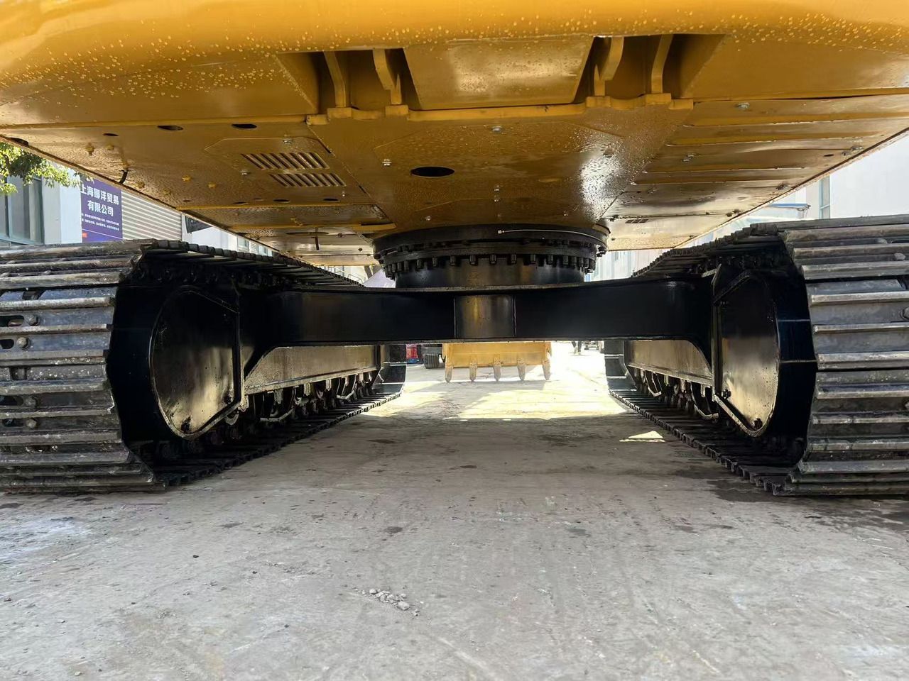 2022 Caterpillar 323D2L Crawler Excavator