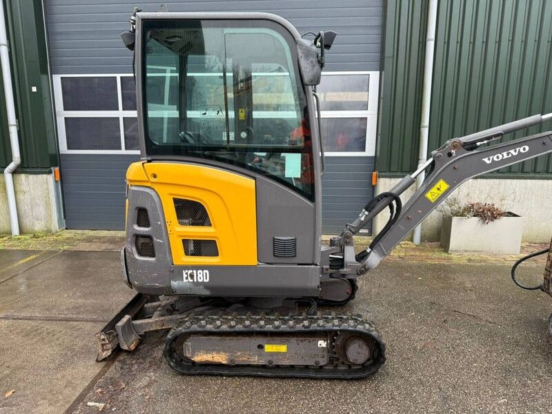 2017 Volvo EC18D Mini Excavator