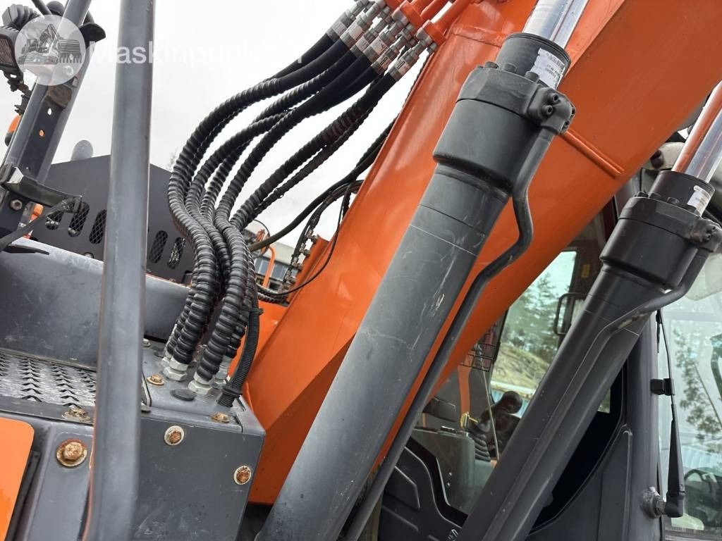 2019 Doosan DX140LCR-5 Crawler Excavator