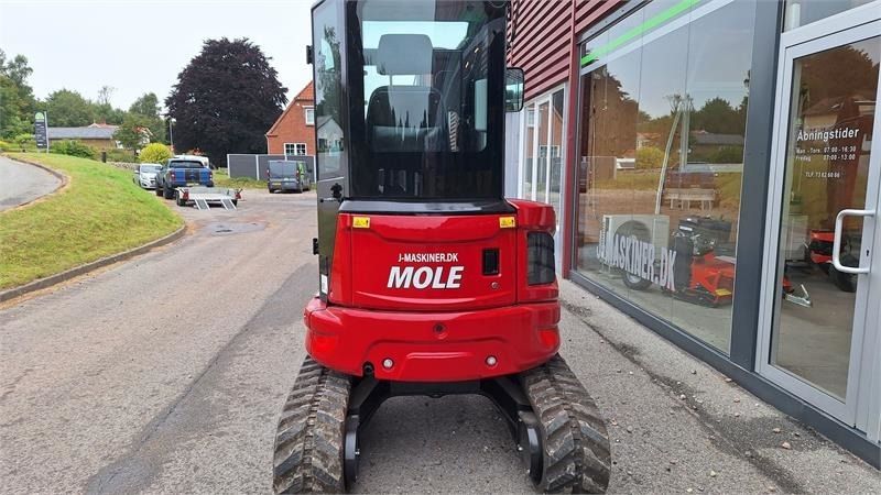 Mole M25 Mini Excavator