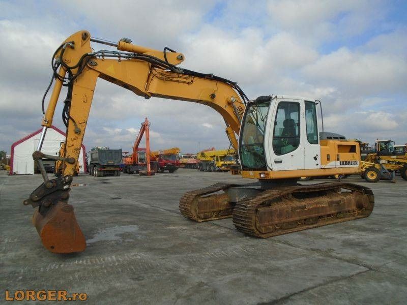 2006 Liebherr R900C Crawler Excavator