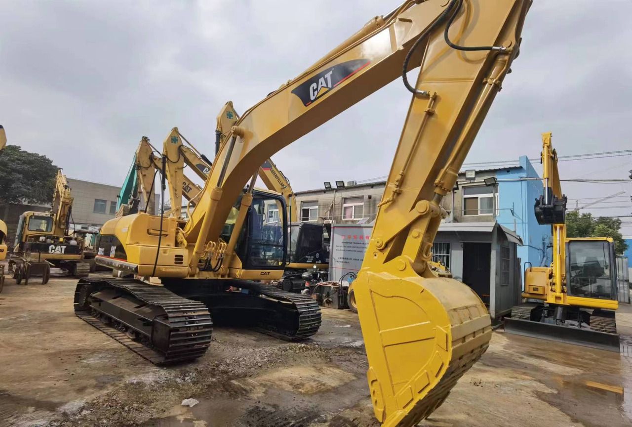 2015 Caterpillar 320CL Crawler Excavator