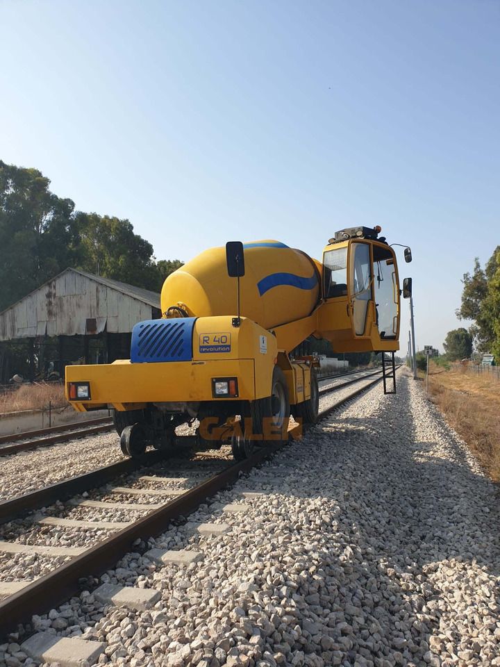 2025 Galen RAIL MOVER Wheel Excavator