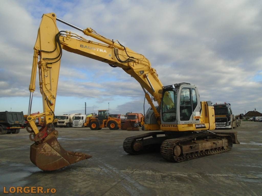 2008 New Holland E235BSR-2 Raupenbagger