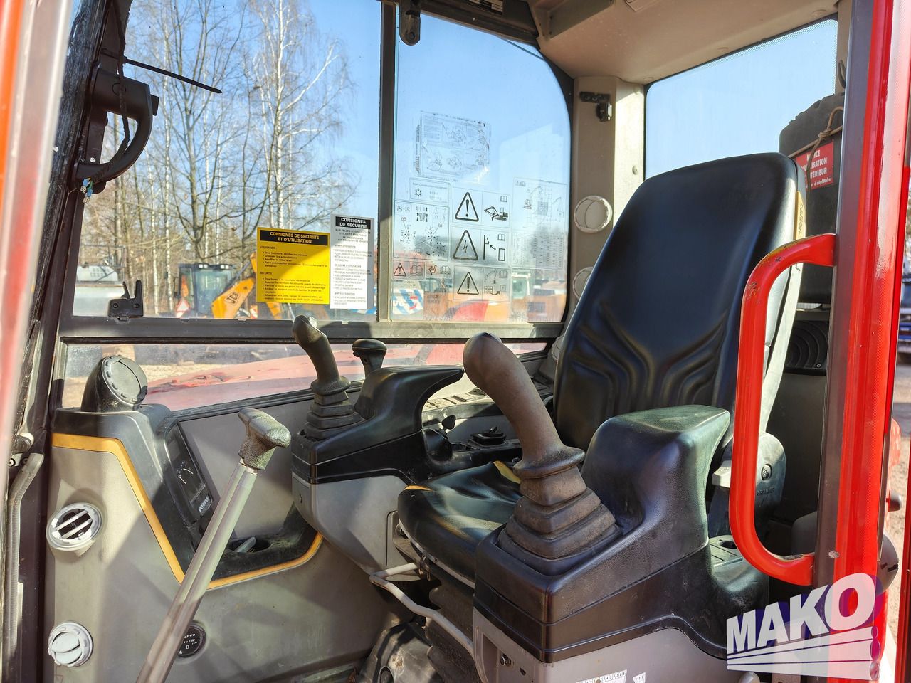 2017 Volvo ECR88D Crawler Excavator