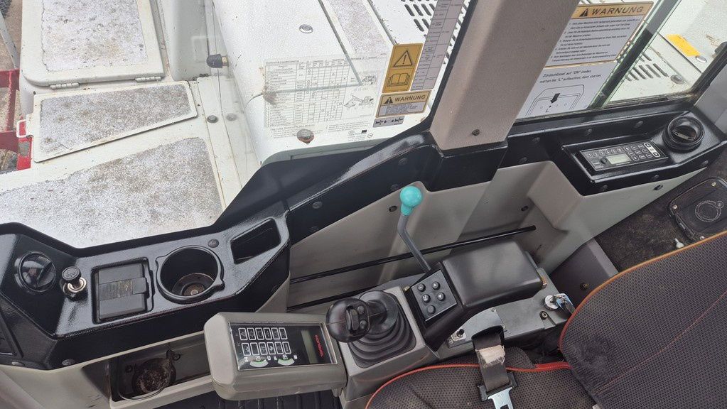 2012 Takeuchi TB1140 Crawler Excavator