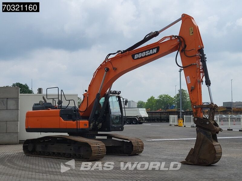 2018 Doosan DX255LC-5 Crawler Excavator