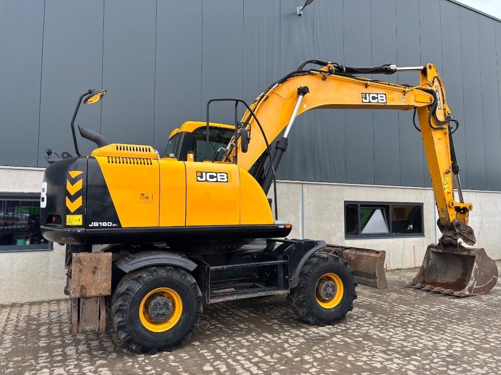 2018 JCB JS145W Wheel Excavator