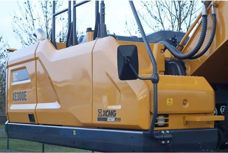 2023 Cummins XE300E Crawler Excavator