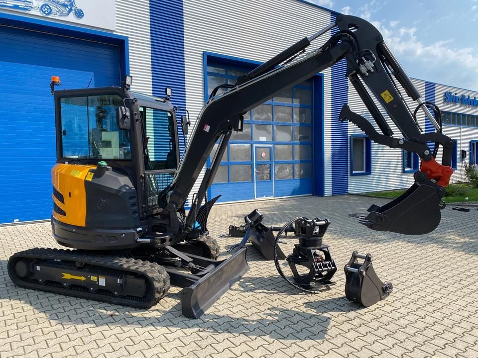 Berger Kraus BK4000KJS Mini Excavator