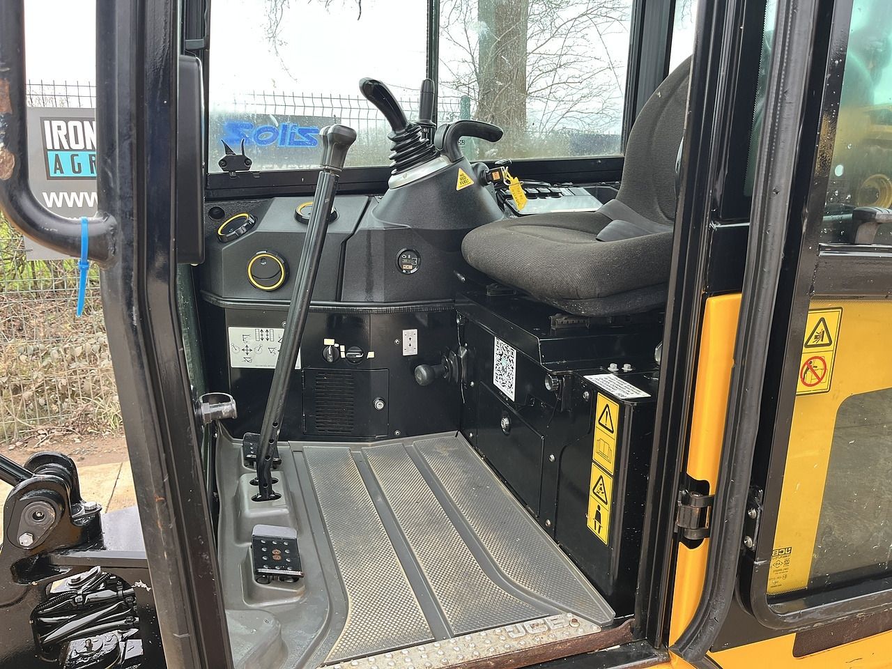 2022 JCB 16C-1 Mini Excavator