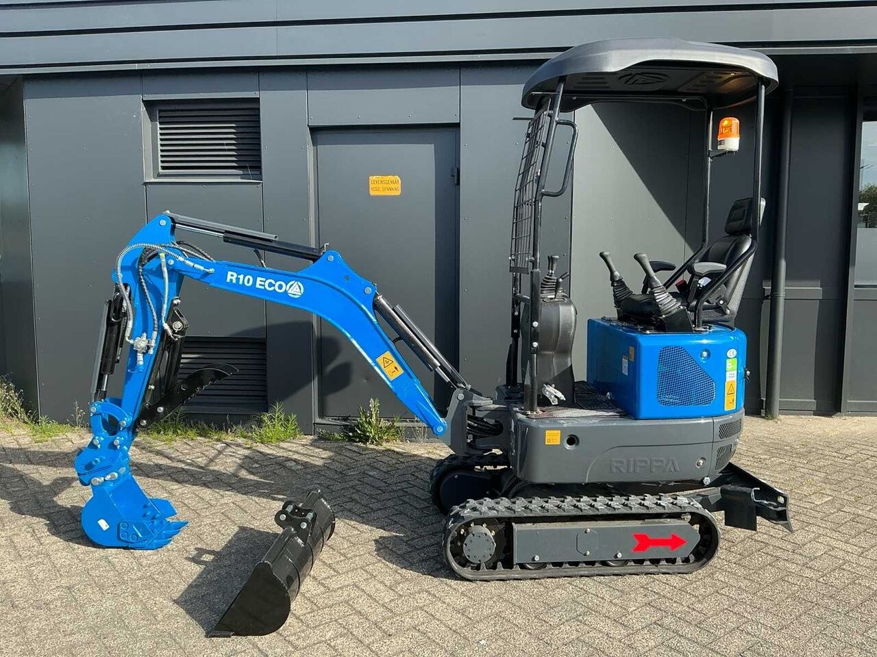 2025 Rippa R10 Mini Excavator