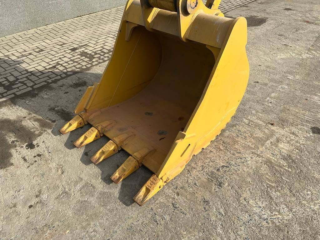 2025 Caterpillar 320D3 Crawler Excavator