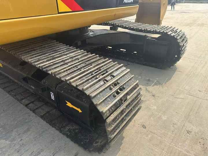 2022 Caterpillar 320D Escavadora de Lagartas
