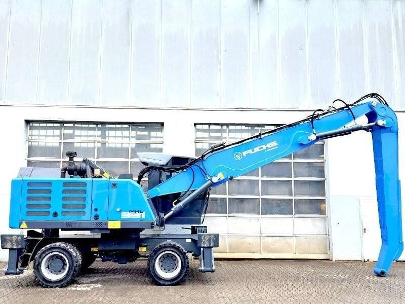 2022 Fuchs MHL331F Material Handler