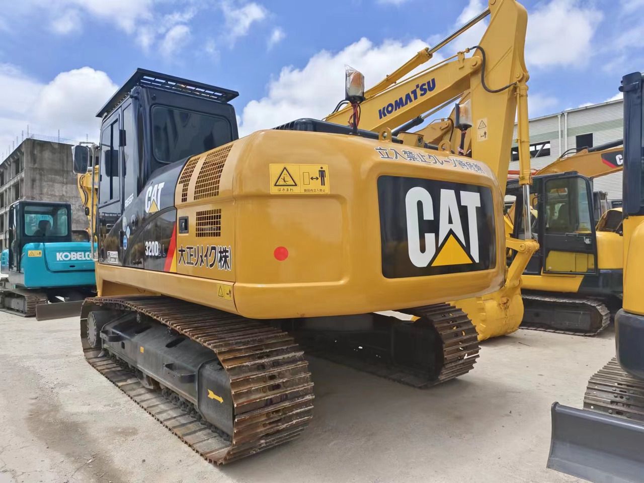 2022 Caterpillar 320D Crawler Excavator