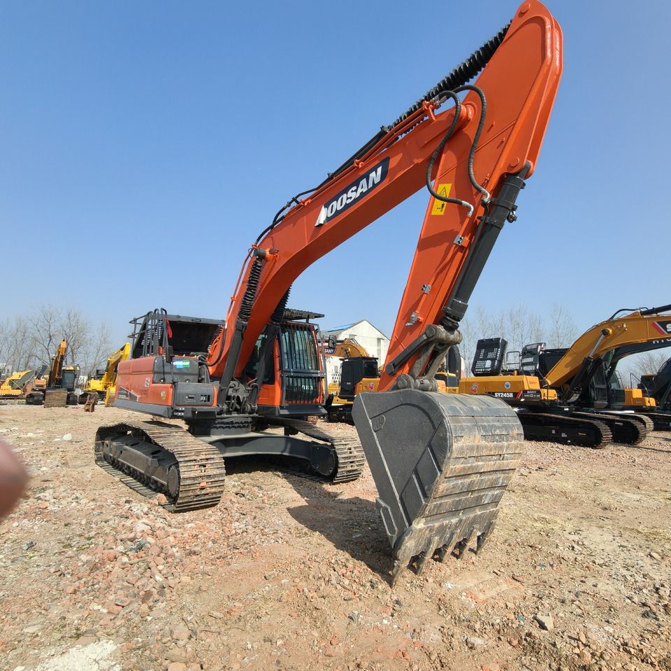 Doosan DX300LC-9C Crawler Excavator